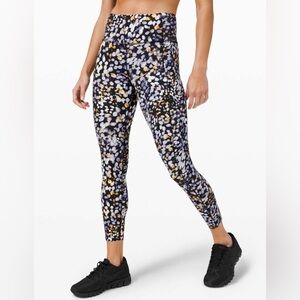 Lululemon Fast & Free Tight II 25" Non-Reflective Nulux
Metropolis Glow Multi 6